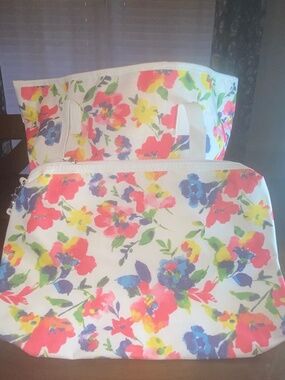 Floral Watercolor Tote Bag with Makeup / Accessories Bag